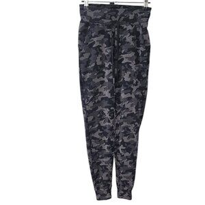 Lululemon Ready to Rulu Jogger, High Rise, Jacquard Heritage Camo, Rulu, Size 2